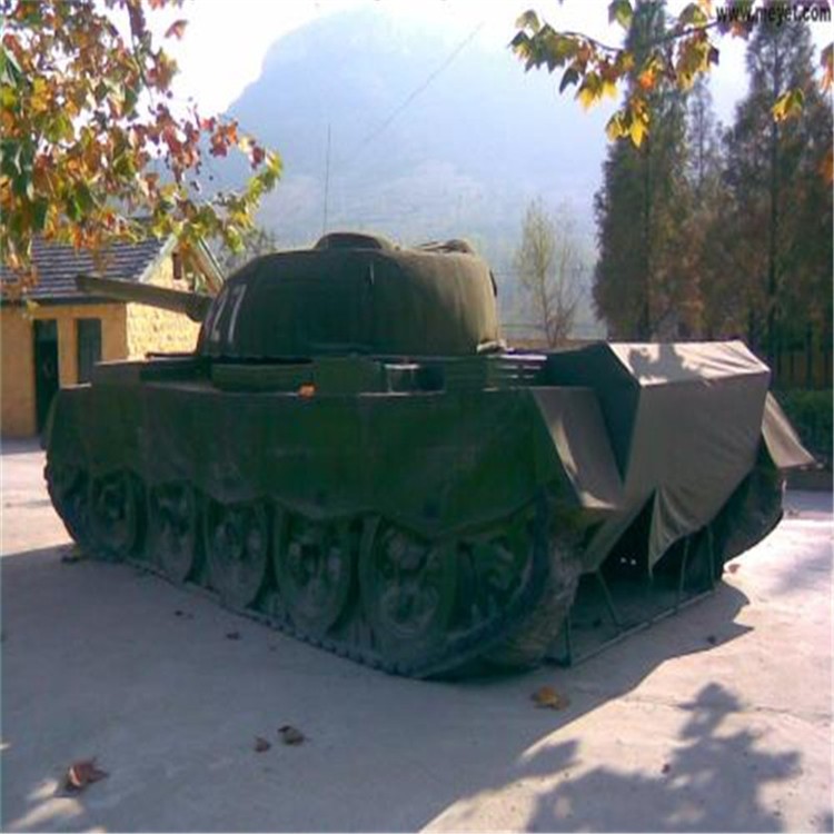 长泰大型充气坦克